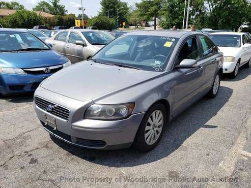 2005 Volvo S40 2 4i Gray - - by dealer - vehicle for sale in Woodbridge, District Of Columbia