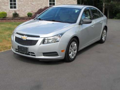 **** 2013 CHEVROLET CRUZE **** - cars & trucks - by dealer - vehicle... for sale in GREECE, NY