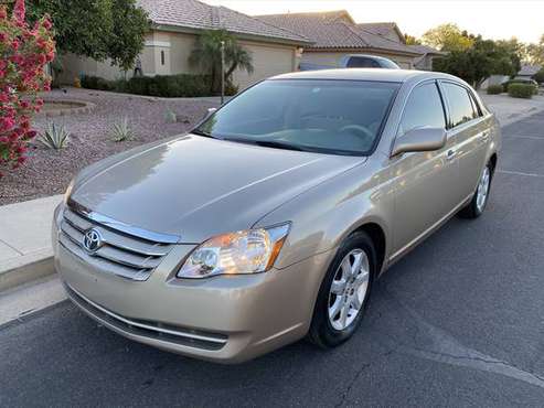 2005 Toyota Avalon - cars & trucks - by owner - vehicle automotive... for sale in Mesa, AZ
