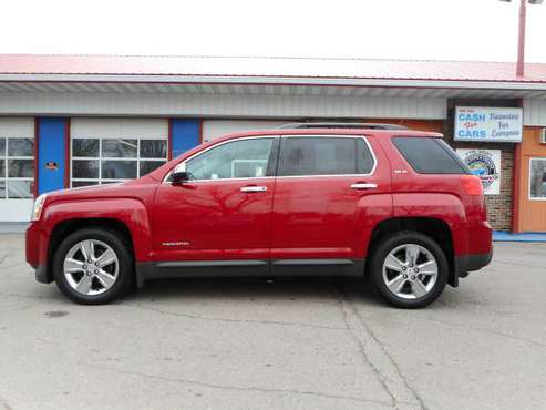 ★★★ 2015 GMC Terrain SLE-2 / All-Wheel Drive / Loaded Up! ★★★ - cars... for sale in Grand Forks, ND