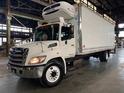 2013 Hino 338 7.6L Turbo Diesel 26ft Reefer Box Truck Pull Out Ramp... for sale in Lebanon, MD