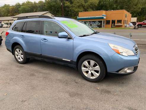 2010 Subaru Outback AWD Premium ***1-OWNER*** for sale in Owego, NY