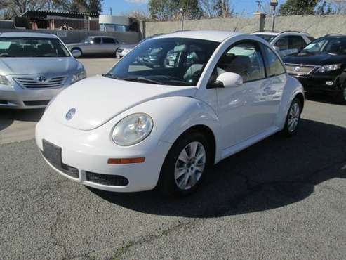 2009 Volkswagen New Beetle Base PZEV 2dr Coupe 6A for sale in Sacramento , CA