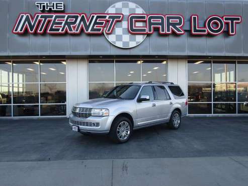 2013 *Lincoln* *Navigator* *4WD 4dr* - cars & trucks - by dealer -... for sale in Council Bluffs, NE