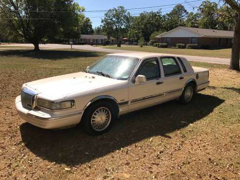 1995 Lincoln Towncar for sale in Dothan, AL