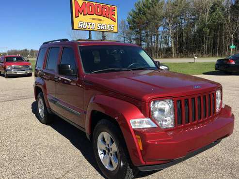 2012 JEEP LIBERTY LIMITED EDITION 4X4 ONLY 98, 000 MILES - cars & for sale in Howard City, MI