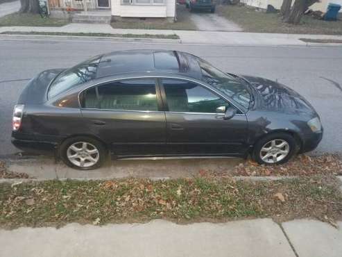 2005 Nissan Altima SE 3.5 - cars & trucks - by owner - vehicle... for sale in Joplin, MO