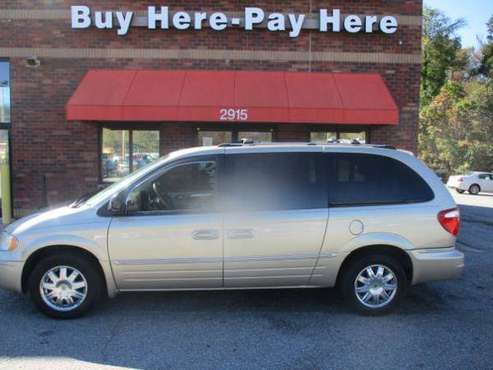 2006 Chrysler Town Country Limited ( Buy Here Pay Here ) - cars &... for sale in High Point, NC