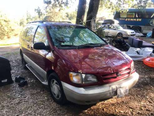 1999 Toyota Sienna for sale in Nevada City, CA