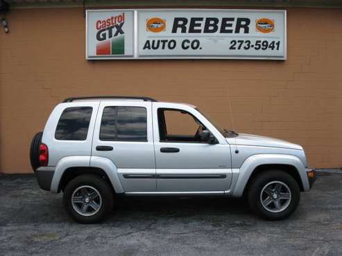 2004 JEEP LIBERTY SPORT 4X4 COLUMBIA EDITION - cars & trucks - by... for sale in Lebanon, PA