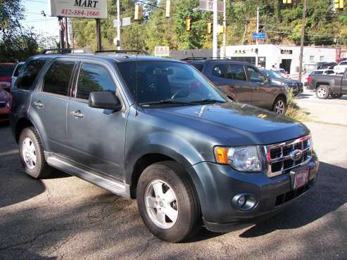 2010 FORD ESCAPE XLT for sale in Pittsburgh, PA