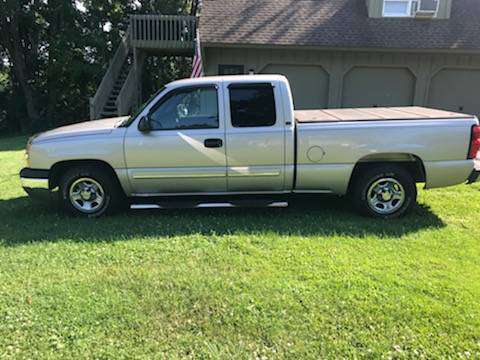 2004 Chevy Silverado 1500 LS Extended Cab - LOW MILES! - cars &... for sale in Fairport, NY