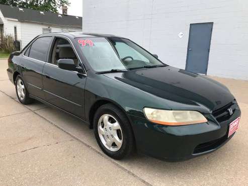 1999 HONDA ACCORD EX - buy here pay here made simple! for sale in DENNIS CYCLE AND AUTO - CO. BLUFFS, NE