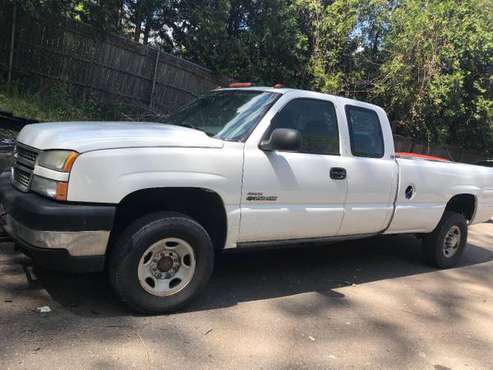 2005 Chevy Silverado 2500 Duramax Diesel EXTENDED CAB WORK HORSE for sale in Portland, CT