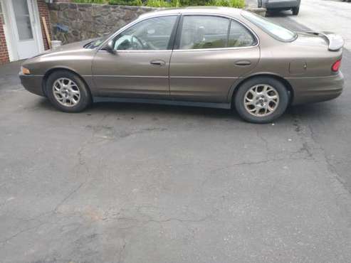 02 Oldsmobile Intrigue for sale in Walden, NY