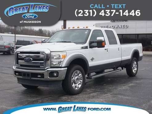 *2014* *Ford* *Super Duty F-350 SRW* *Lariat* - cars & trucks - by... for sale in Muskegon, MI