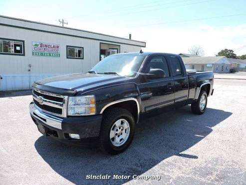 2011 CHEVROLET Silverado 1500 LT ALL TRADE INS WELCOME! - cars & for sale in Beaufort, NC