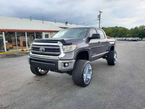 2014 Toyota Tundra CrewMax SR5 Lifted Nav Rear Cam easy finance for sale in Lees Summit, MO
