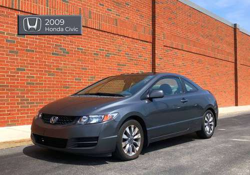 Nice 2009 Honda Civic Coupe Manual Transmission! 5Speed New Clutch! for sale in Bowling green, OH