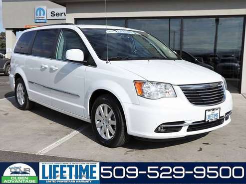 2016 Chrysler Town & Country Touring Passenger Van for sale in Walla Walla, WA