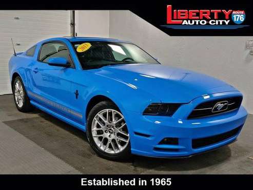 2013 Ford Mustang Base Financing Options Available!!! - cars &... for sale in Libertyville, IL