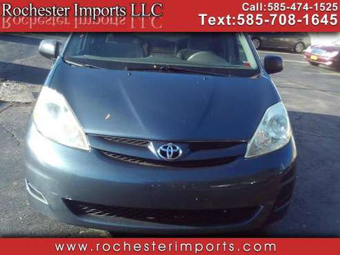 2010 Toyota Sienna 5dr 7-Pass Van CE FWD (Natl) for sale in WEBSTER, NY