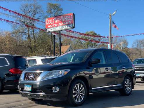 🎈 2014 Nissan Pathfinder SL (FULLY LOADED) - cars & trucks - by... for sale in Hastings, MN