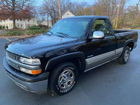 Chevrolet Silverado - cars & trucks - by owner - vehicle automotive... for sale in Norwalk, CT