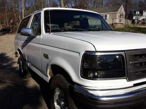 Ford Bronco 1996 - cars & trucks - by owner - vehicle automotive sale for sale in Coventry, MA