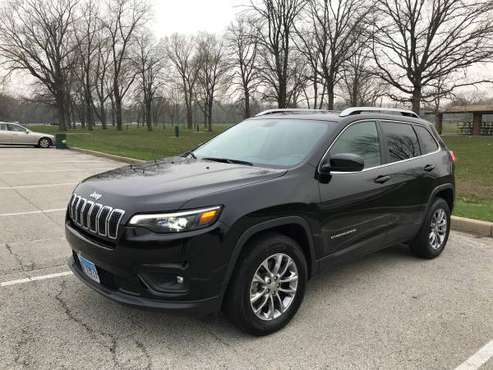 2019 Jeep Cherokee - cars & trucks - by owner - vehicle automotive... for sale in Chicago, IL
