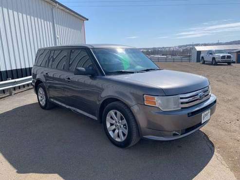 2009 FORD FLEX SE 4DR - cars & trucks - by dealer - vehicle... for sale in Valley City, ND