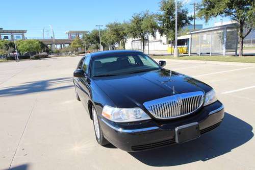 2003 LINCOLN TOWN CAR SIGNATURE ONE OWNER IN EXCELLENT CONDITION!! -... for sale in Dallas, TX
