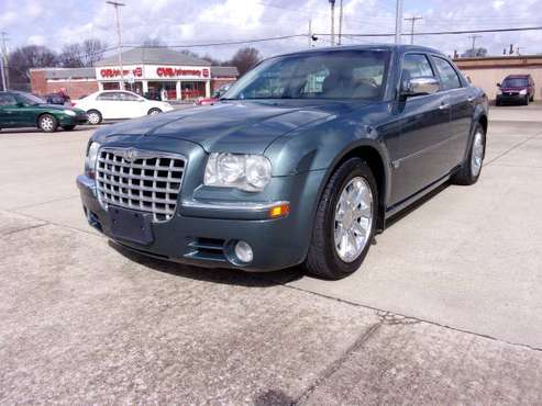 2005 Chrysler 300C (HEMI) for sale in Shelbyville, IL