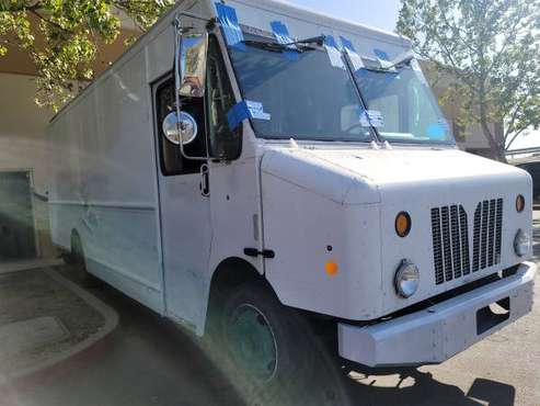 2018 freightliner food truck for sale in Sacramento , CA