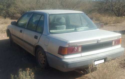 Honda Civic DX 1989 (for parts) - cars & trucks - by owner - vehicle... for sale in Benson, AZ