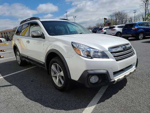 ! 2013 Subaru Outback 2 5i Limited AWD! Special Appearance for sale in Lebanon, PA