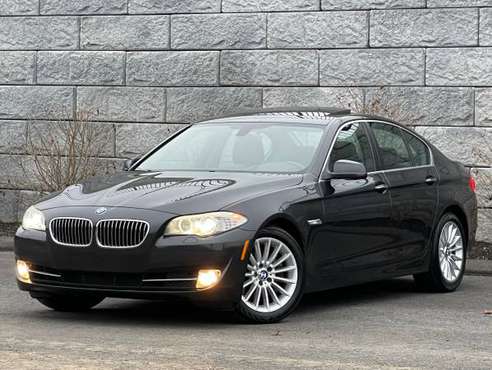 2013 BMW 535i xDrive - nav, xenon, heads-up, keyless, we finance -... for sale in Middleton, MA