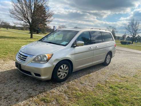 2008 Honda Odyssey EX L DVD AND THIRD ROW 187k miles - cars & trucks... for sale in Tipp City, OH