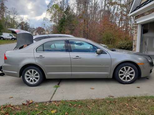 2008 Mercury Milan - cars & trucks - by owner - vehicle automotive... for sale in Winston Salem, NC