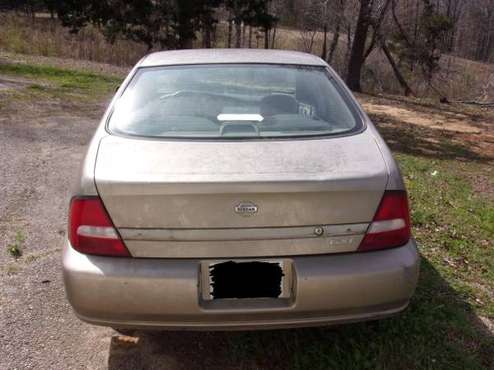 2000 Nissan Altima - cars & trucks - by owner - vehicle automotive... for sale in Oxford, MS