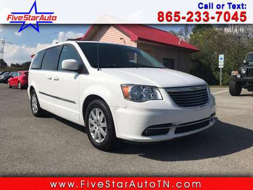 2016 Chrysler Town Country Touring for sale in Maryville, TN