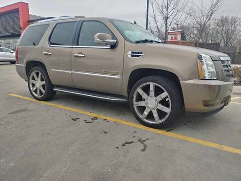 2008 CADILLAC ESCALADE AWD "Nice Truck Private Own" - cars & trucks... for sale in Crete, WI