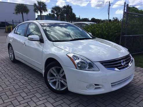 2012 Nissan Altima SR - Lowest Miles / Cleanest Cars In FL - cars &... for sale in Fort Myers, FL