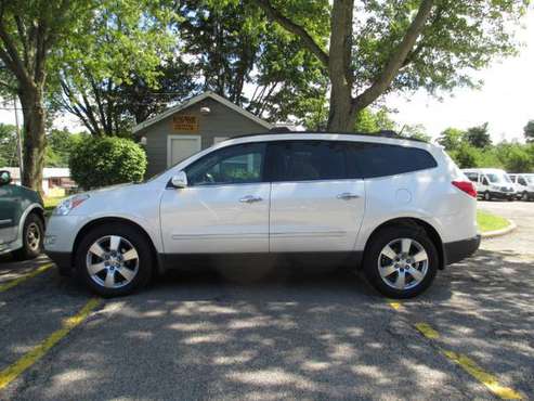 2012 Chevrolet Traverse LTZ AWD - - by dealer for sale in Youngstown, OH