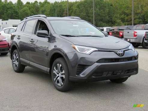 Toyota Rav4 2018 LE - cars & trucks - by owner - vehicle automotive... for sale in Glendale, WI