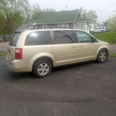 DODGE CARAVAN MINIVAN 3RD ROW SEATING - - by dealer for sale in Massillon, OH