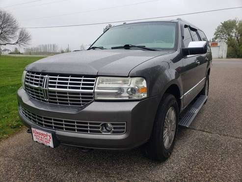 2010 Lincoln Navigator SUV - - by dealer - vehicle for sale in New London, WI