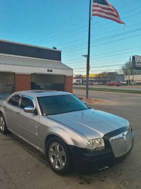 2008 chrysler 300 - cars & trucks - by owner - vehicle automotive sale for sale in Indianapolis, IN