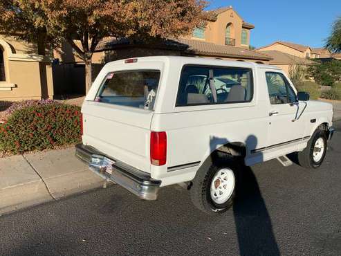 1993 Ford Bronco XLT - cars & trucks - by owner - vehicle automotive... for sale in Goodyear, AZ