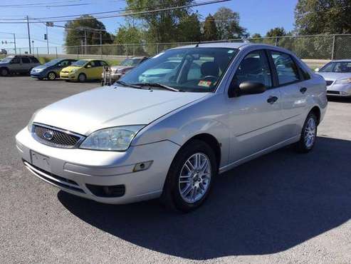 2006 FORD FOCUS ZX4 SE*UP FOR AUCTION* - cars & trucks - by dealer -... for sale in Whitehall, PA